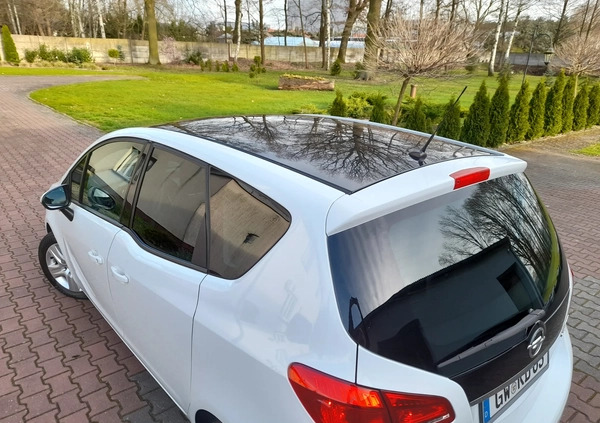 Opel Meriva cena 24000 przebieg: 193000, rok produkcji 2012 z Młynary małe 466